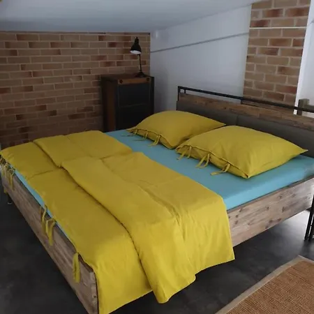 Loft 1 